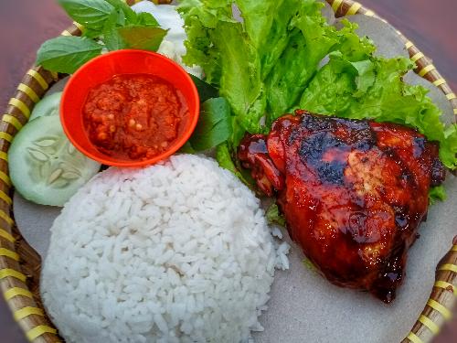 Lesehan Berkah 26: Bite-Sized Teppanyaki Magic in Cilacap's Heart